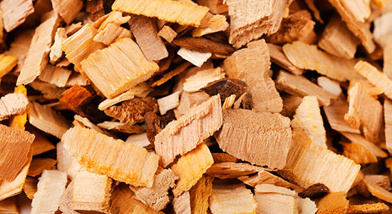 How to use smoker chips: Choosing Size of Smoking Wood