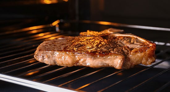 How to Cook a Thick Steak in an Oven