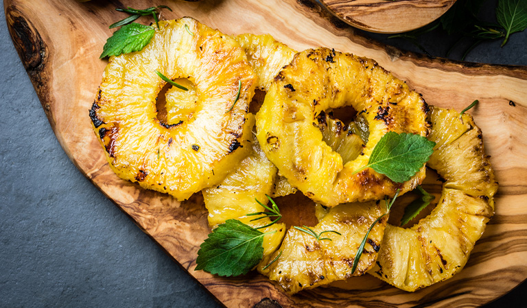 pineapple grilling